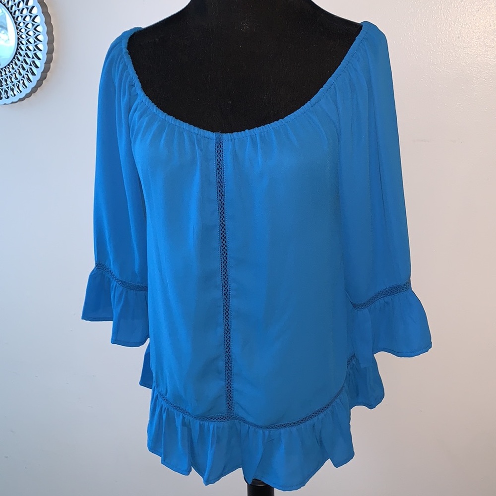EUC JENNIFER & GRACE BLUE CASUAL EYELET CUT OUT 3/4 SHORT SLEEVE SHIRT WOMENS